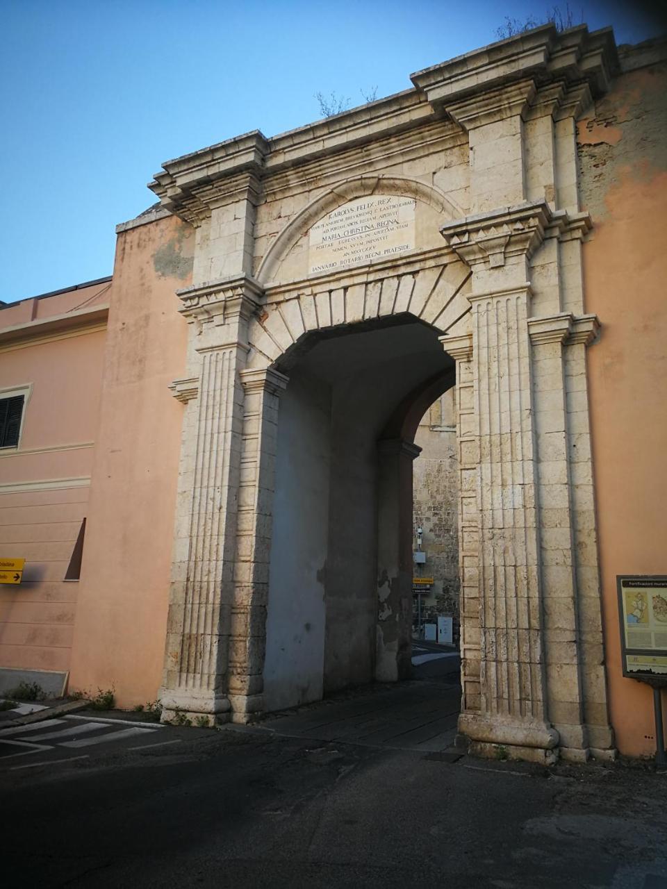 Da Agnese Locazioni Brevi Hotel Cagliari Exterior foto
